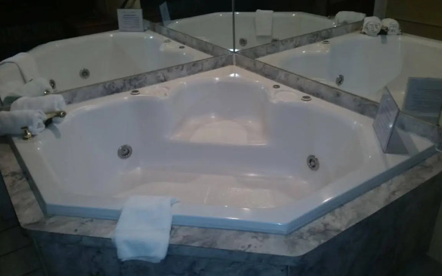 Motel 6-Moline, IL