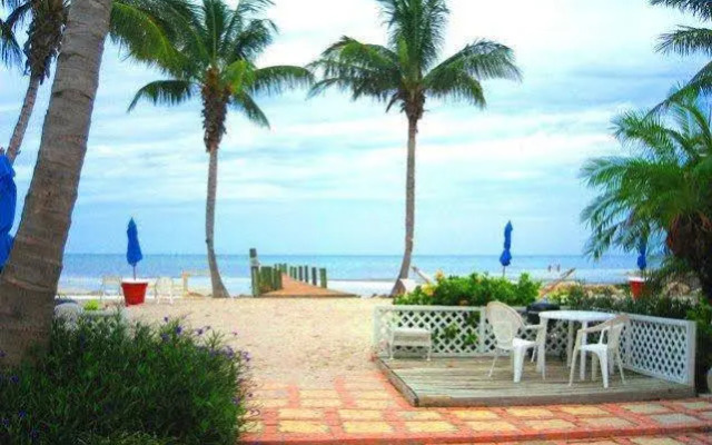 Yellowtail Inn