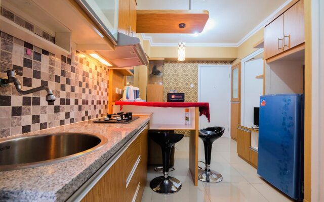 Cozy Stay 2BR @ Green Pramuka Apartment