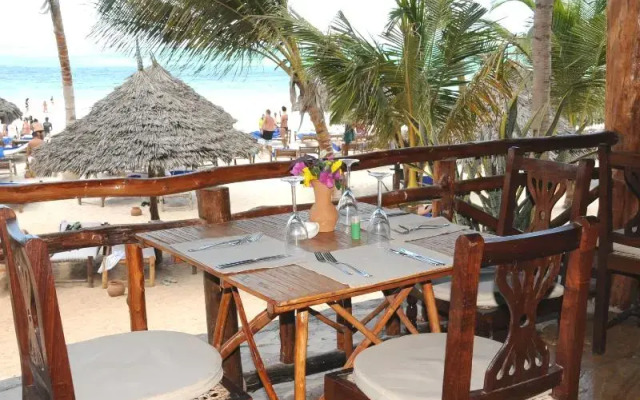 Voi Kiwengwa Resort
