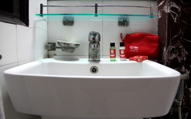 Metro View Inn by OYO Rooms