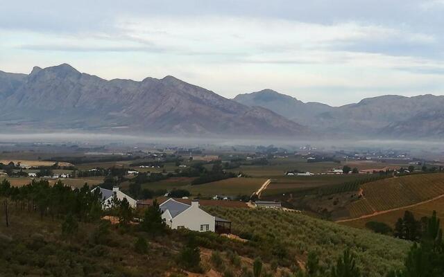 Vredehoek Guest Farm