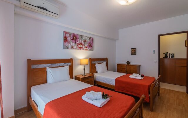 Quarteira Ocean View by Homing