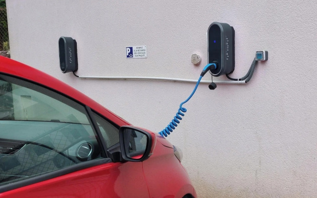 Logis Hôtel & Restaurant des Lacs