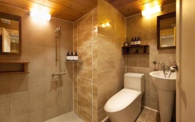 Jeonju Hanok Little Prince