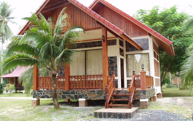 Wattana Resort