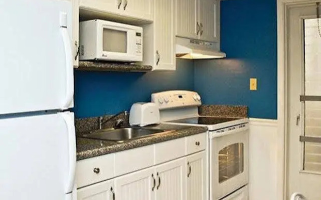 Waterside Inn on the Beach