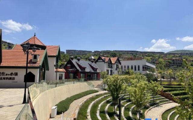 Xiangru • Dust Resort Hotel