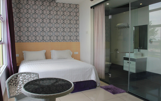 East Sun Hotel Sekinchan - Self Check In