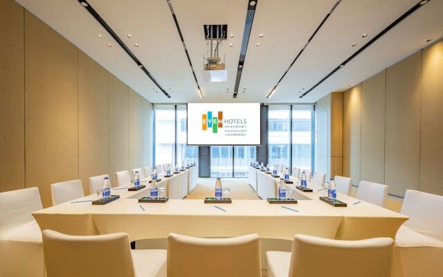 EVEN Hotel Shanghai Expo by IHG