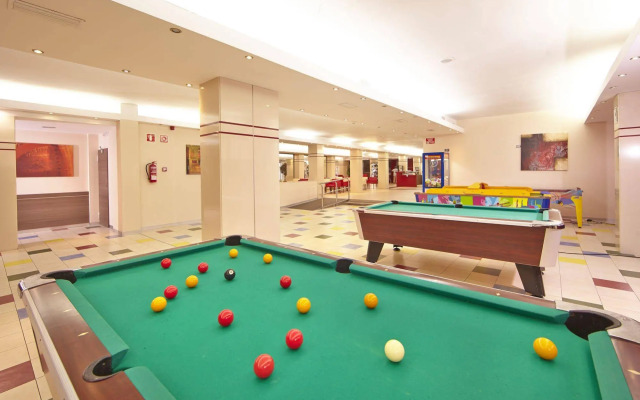 MLL Caribbean Bay Hotel