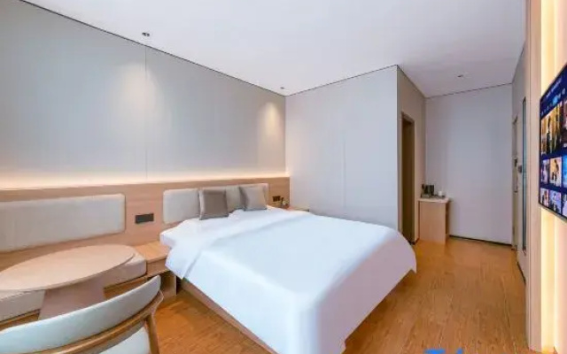 New Picture Hotel(Pingyang Aojiang Store)