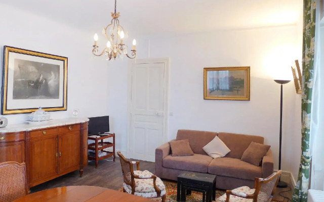 Le Britannia - Inh 34205