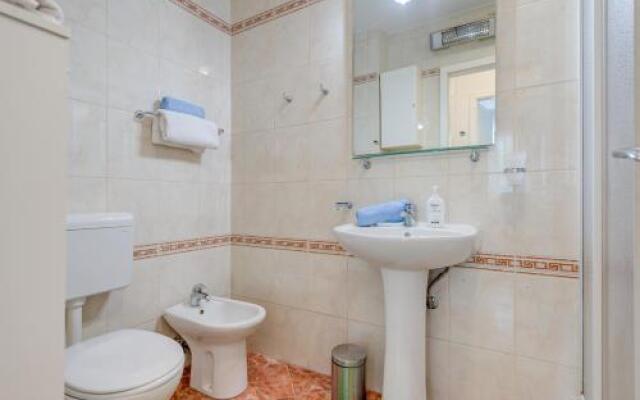 LCT Beacfront apartment ZS