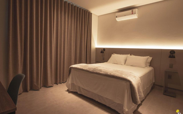 Naim Hotel