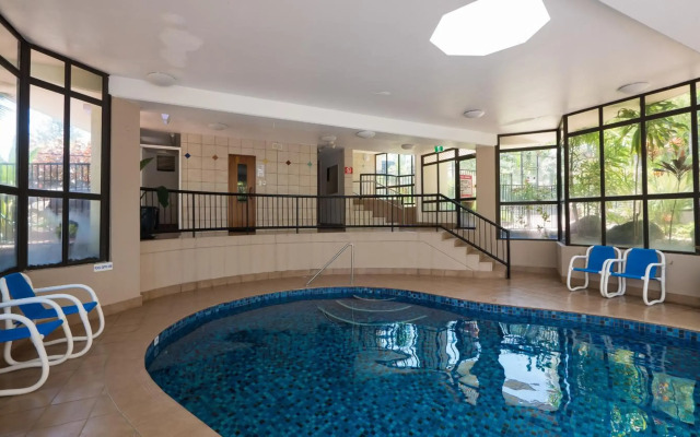 Alexander Holiday Apartments