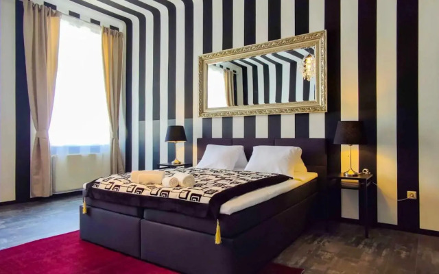 Highlight Apartment St Charles Church