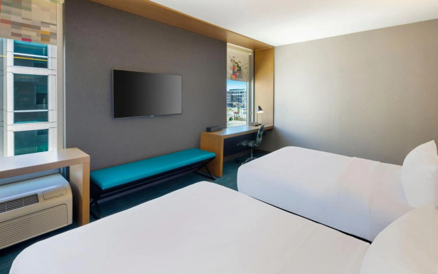 Aloft Milwaukee Downtown
