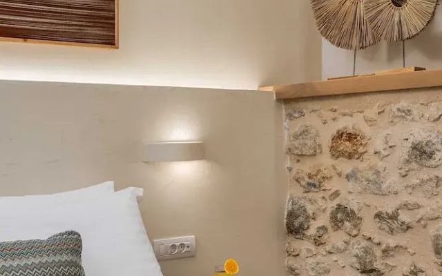 YeeOn Boutique City Hotel Gythio