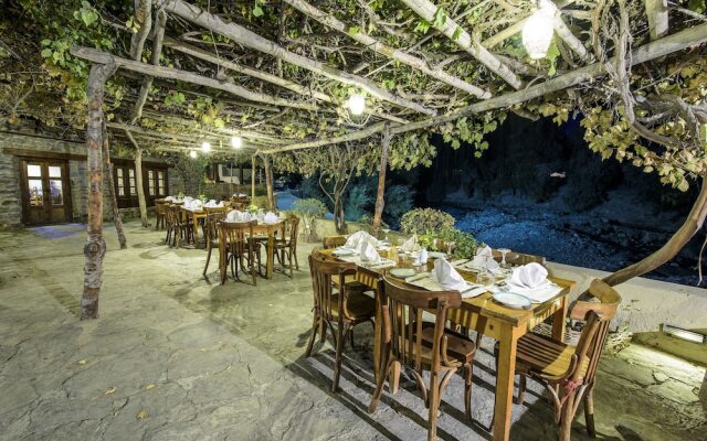 Serena Shigar Fort