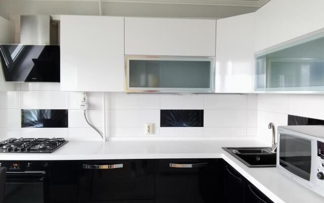 ZNS Rent (ZNS Rent) on 63 Lunacharsky Street
