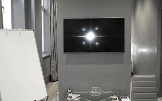 No.8 Waterloo Apartments