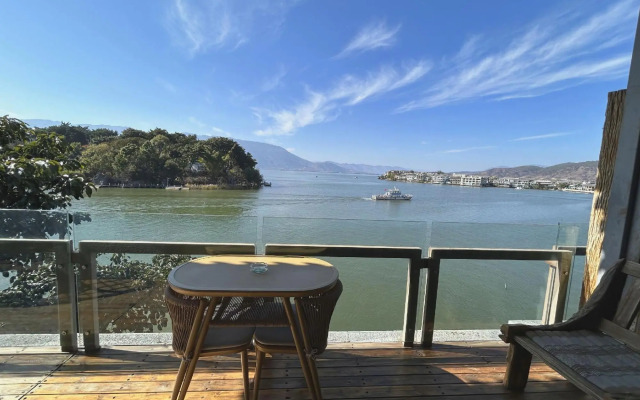 Sea View Inn