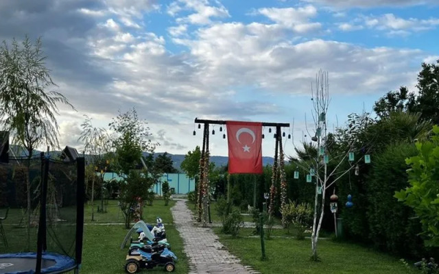 Sapanca Narli Bahçe Bungalov