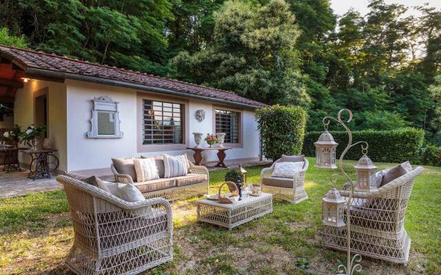 Bocciolo Stone Farmhouse