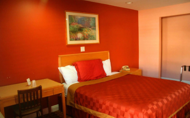 La Casa Inn