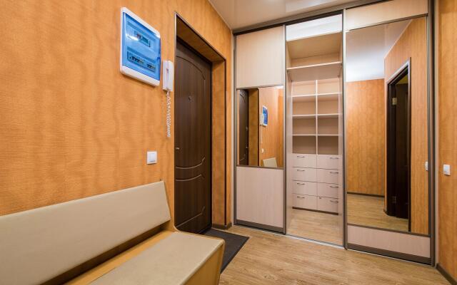 HomeHotel (ХоумХотел) на улице Белозерская 3