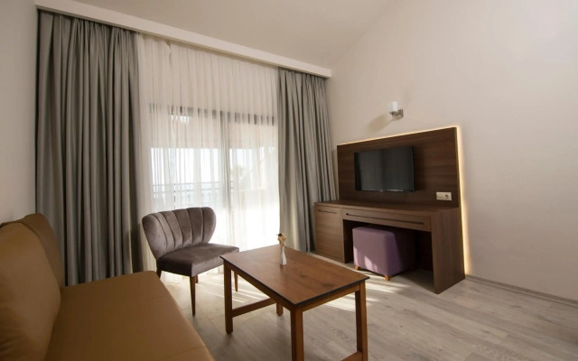 Neopol Hotel Deluxe