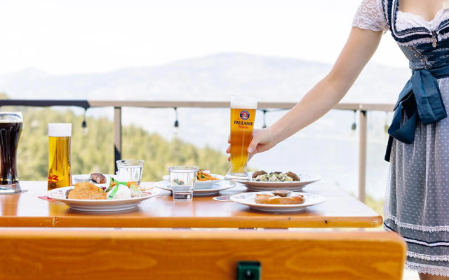 Sparkling Hill Resort and Spa - Adults-Only Resort