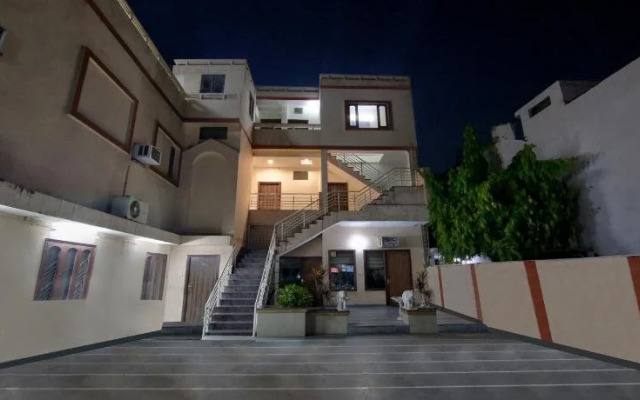 Welcome Inn 2 by Treebo