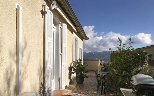 La Mirandière by Gites de France