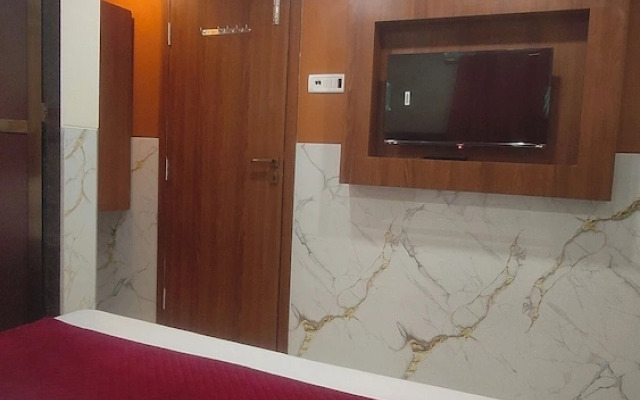 Hotel Samrat Palace 2 Goregaon West