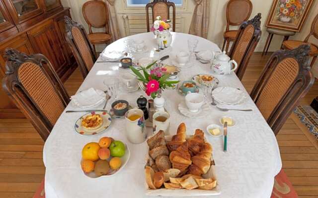 Jane'Laur Bed & Breakfast