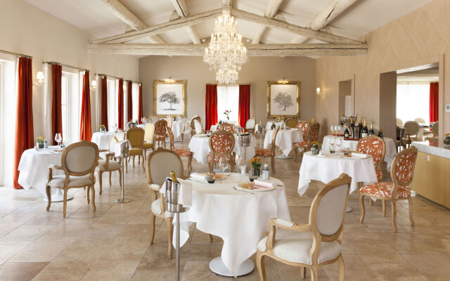 Mas des Herbes Blanches Hotel & Spa - Relais & Châteaux