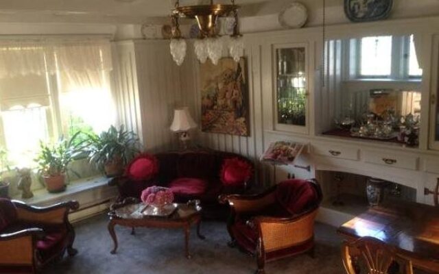 Trutch Manor