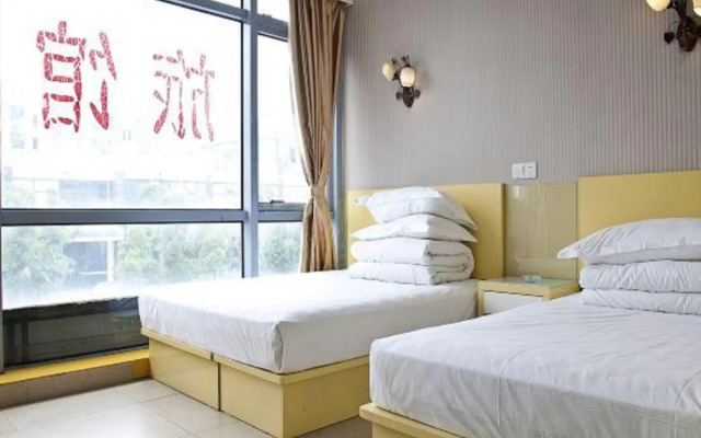 Yijia Hotel