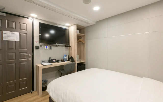 RF Hotel - Zhongxiao