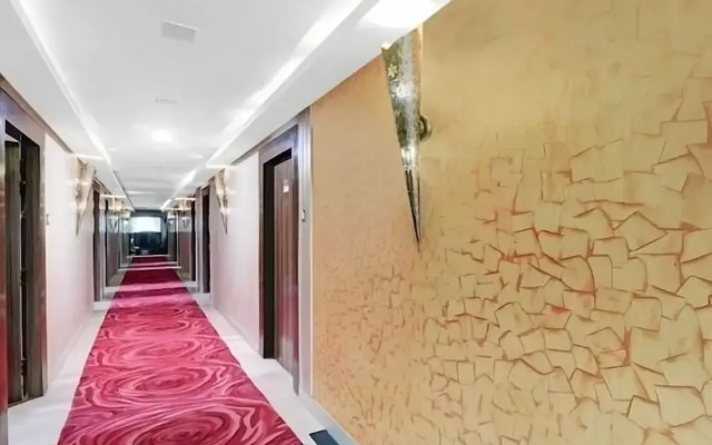 Hotel Vishwanath Palace