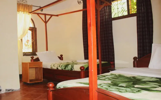 Marangu Summit Lodge
