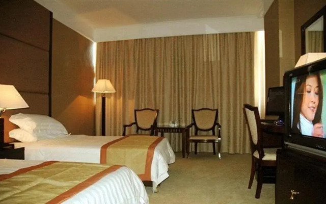 Xinfeng Holiday Hotel