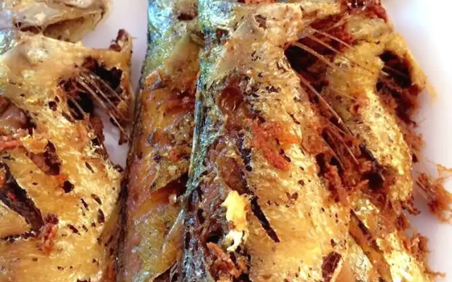 Saeng Tai Amphawa Resort