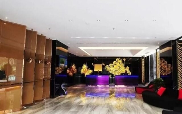 GreenTree Alliance Hotel Guiyang Huaguo Community Twin Towers Hotel