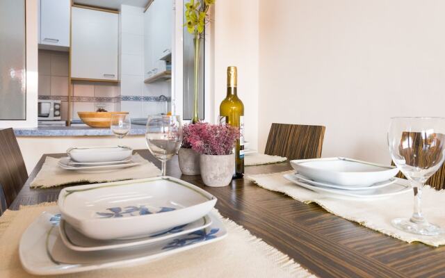 MalagaSuite Torremolinos Beach Apartment