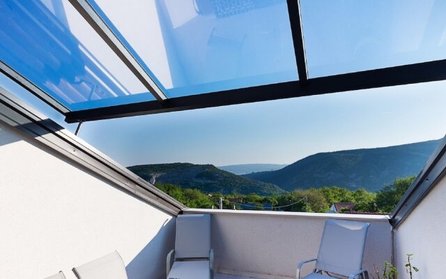 Luxurious Villa in Grizane with Sauna