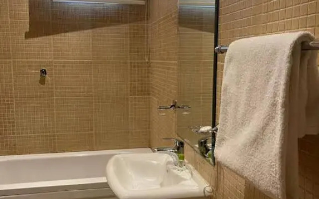 Nawara Hotel Khanshalila