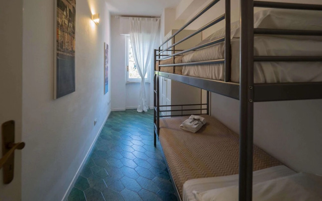 Scimiscià 2-bedroom Apartment with AC